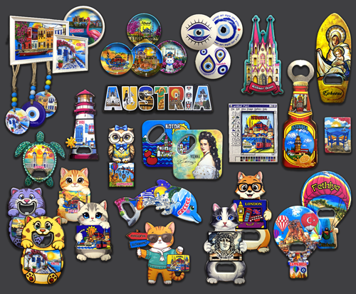 Farklı modellerde hediyelik eşya magnetleri antrasit bir panel üzerine yapıştırılmış, teşhir ediliyor.